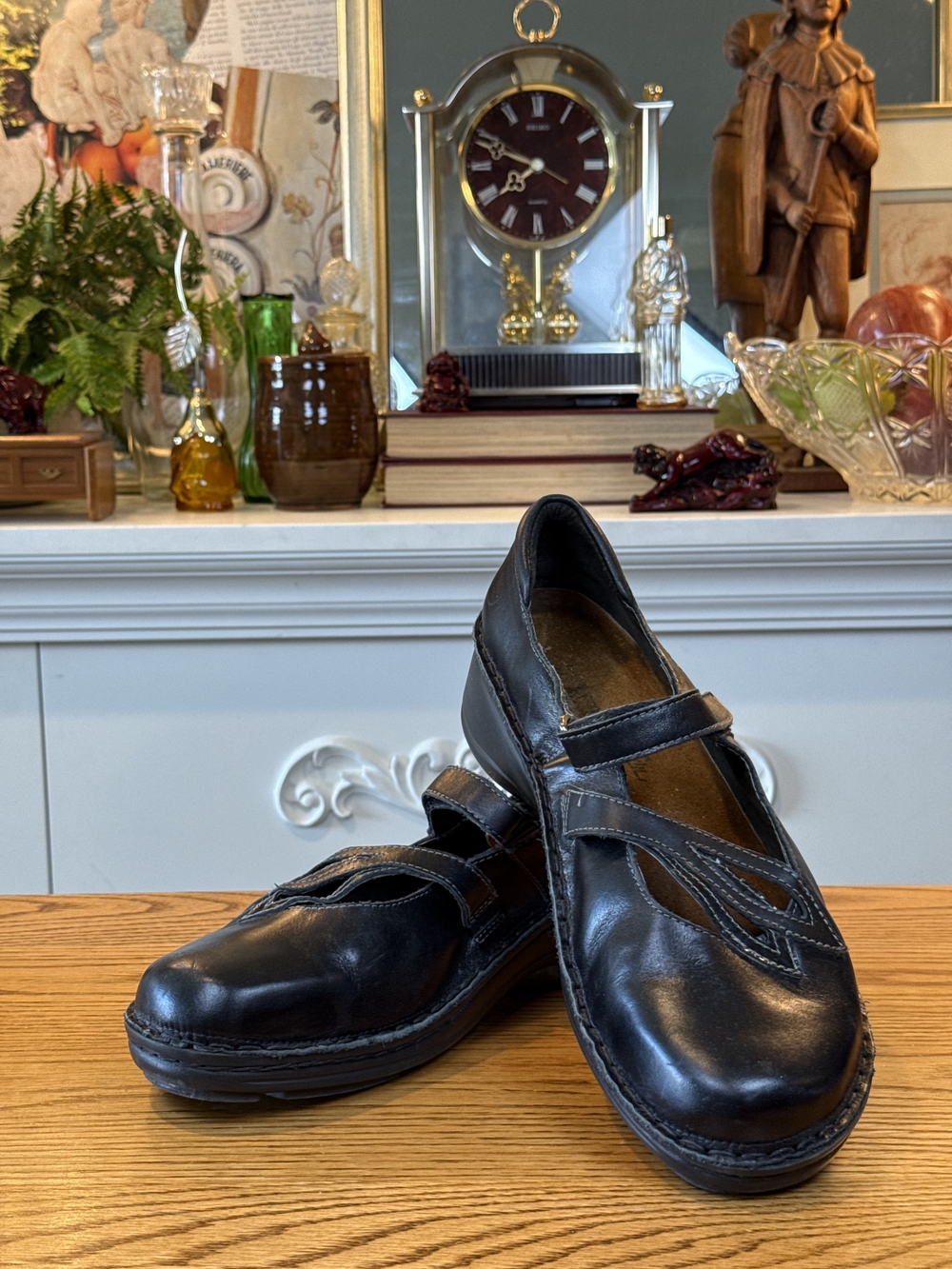 Naot Kirei Black Leather Mary Jane Comfort Shoes Orthopedic Cutout Size 42